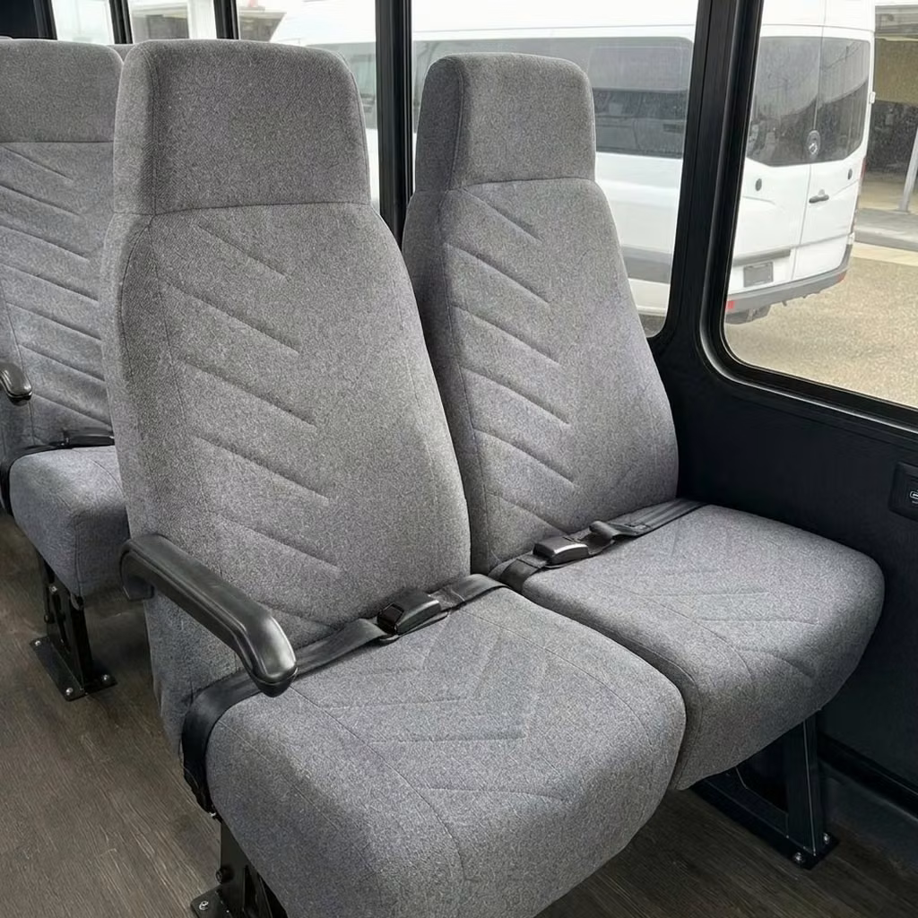 benton 18 passenger minibus high back seats