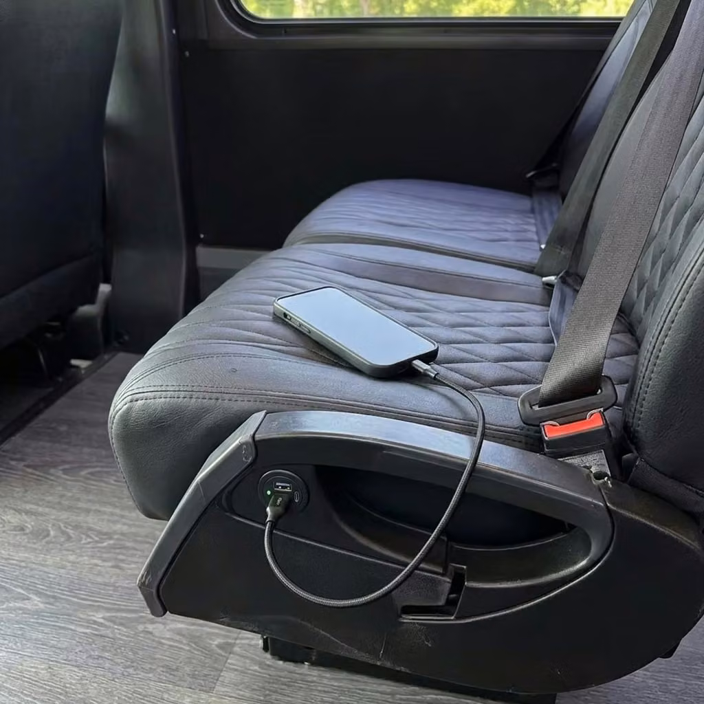 benton 20 passenger minibus usb charging