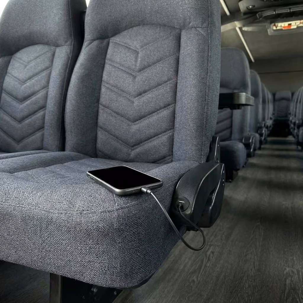 benton 25 passenger minibus usb charging