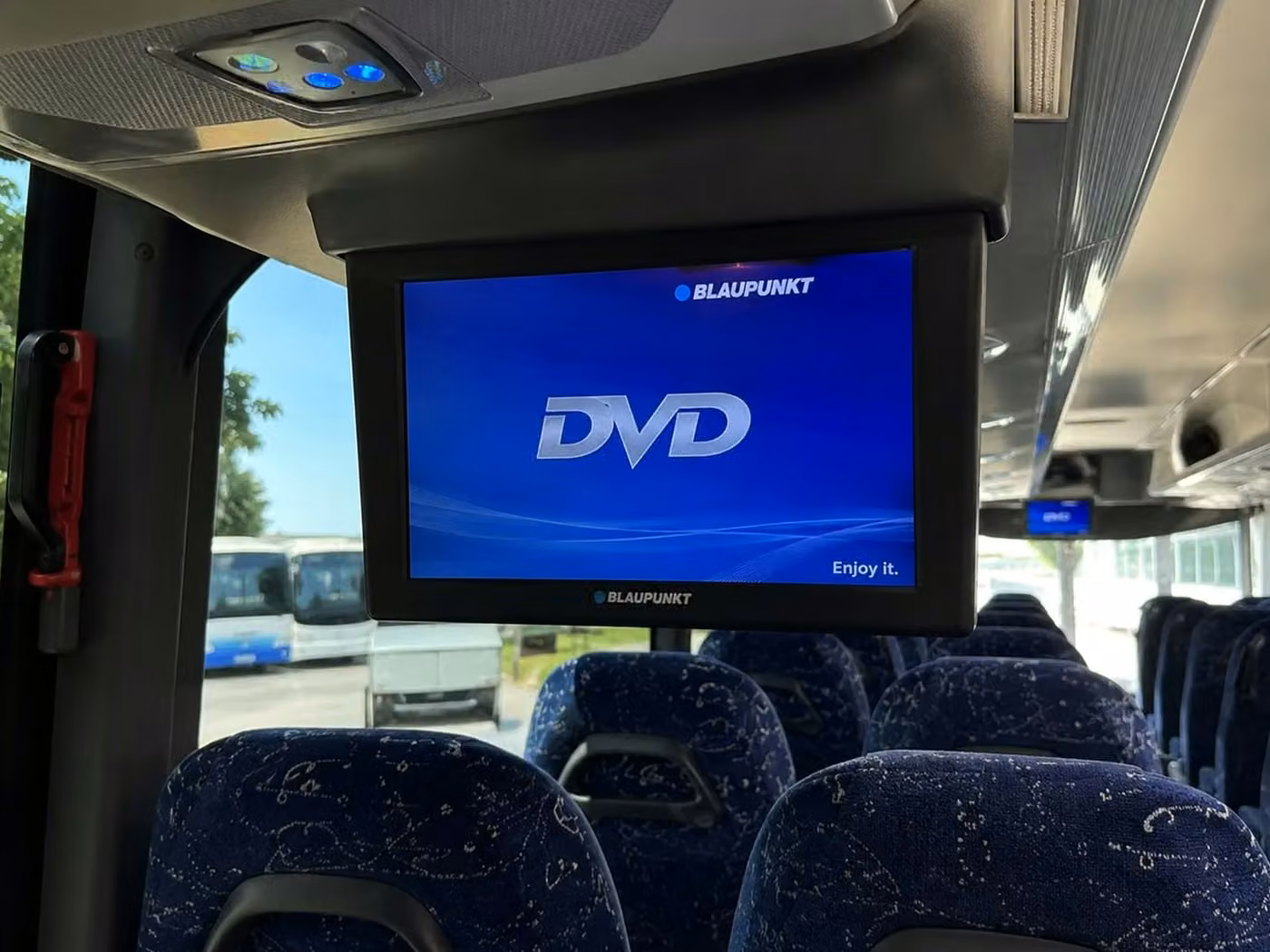 benton 56 passenger charter bus tvs