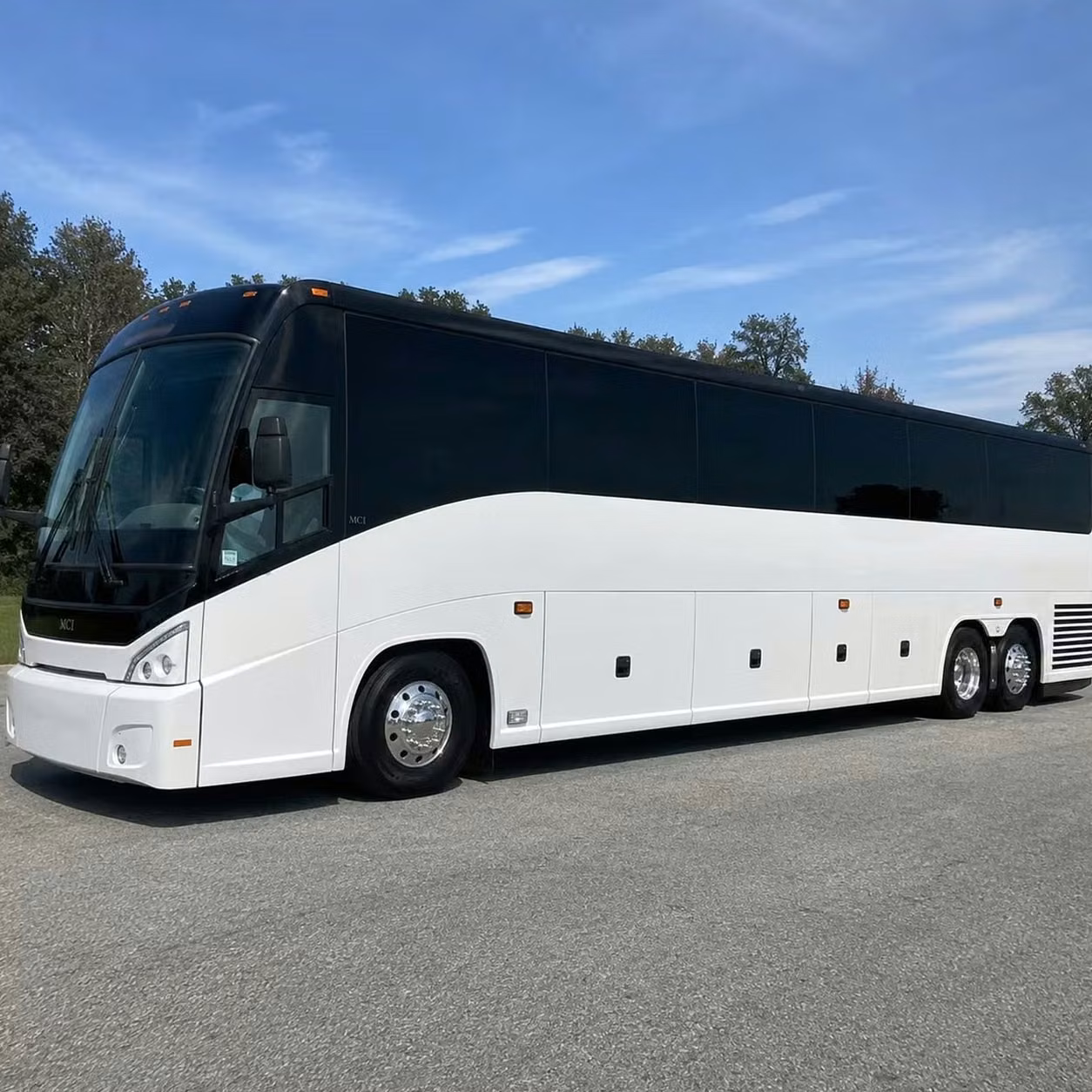 benton airport shuttles at bill and hillary clinton national airport lit