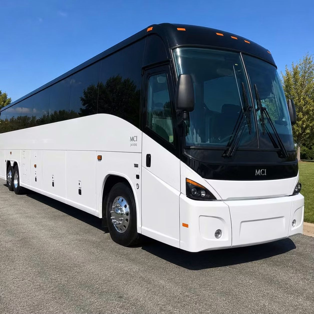 benton bus rentals in benton for conventions and career fairs