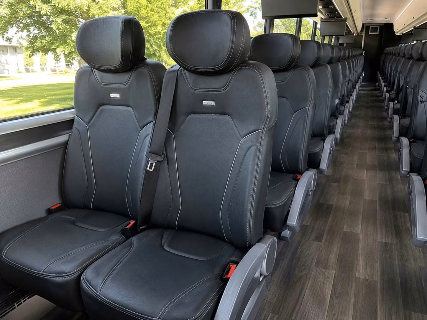 benton charter bus interior 1