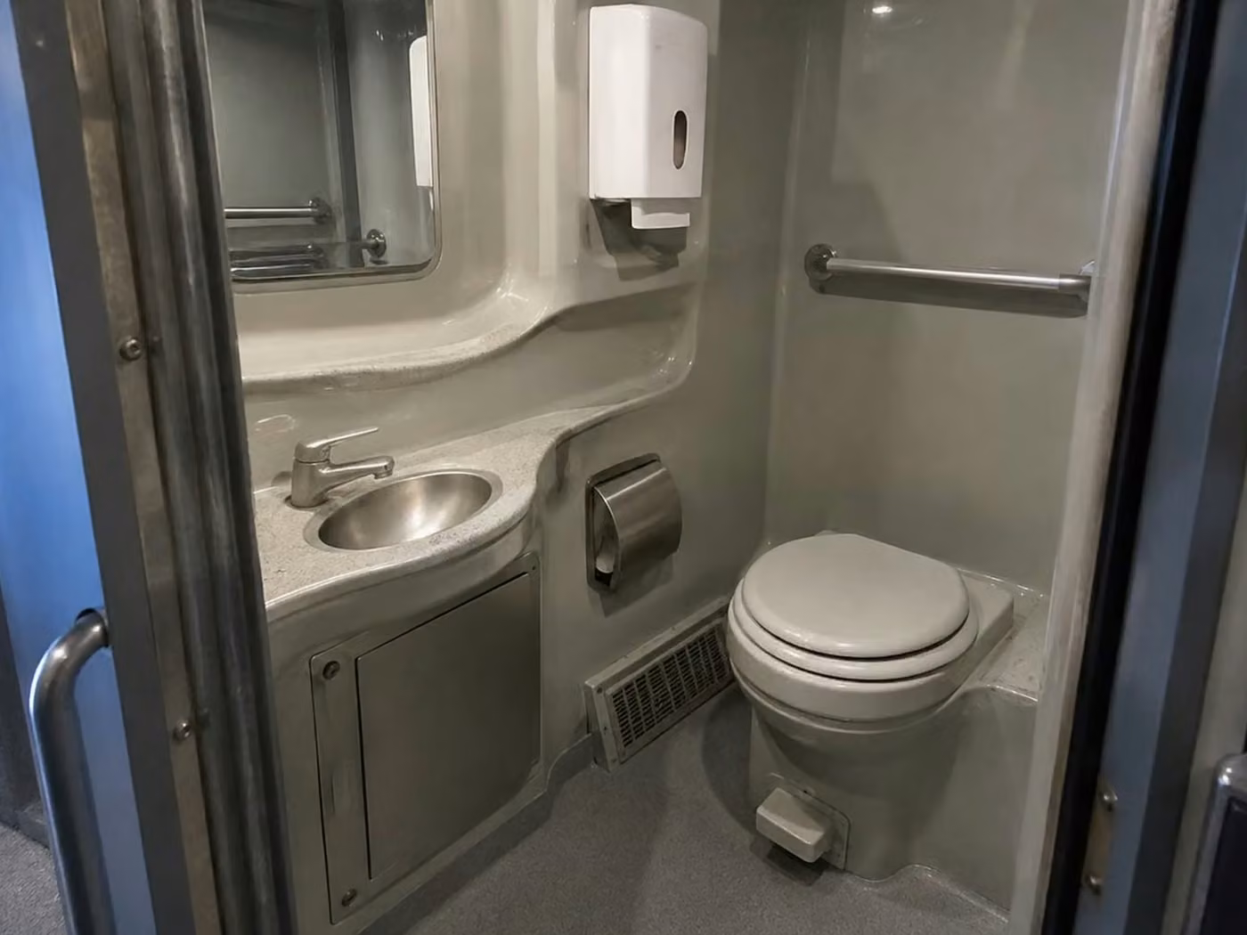 benton charter bus onboard restroom
