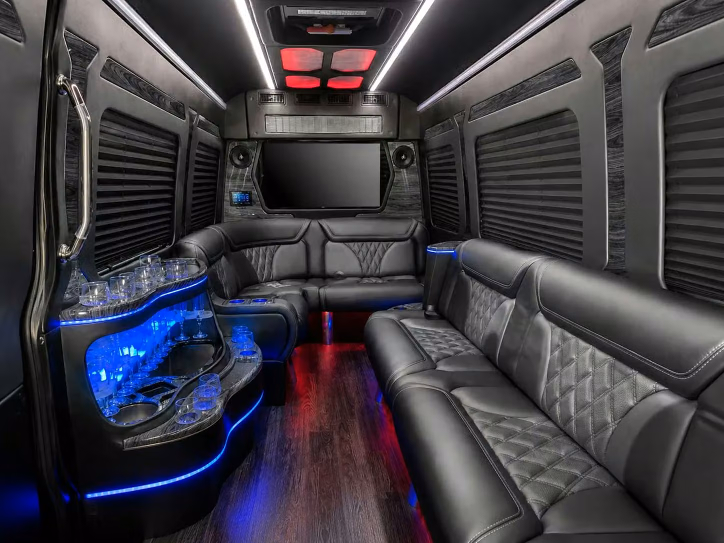 benton private benton charter buses for family vacations reunions and road trips