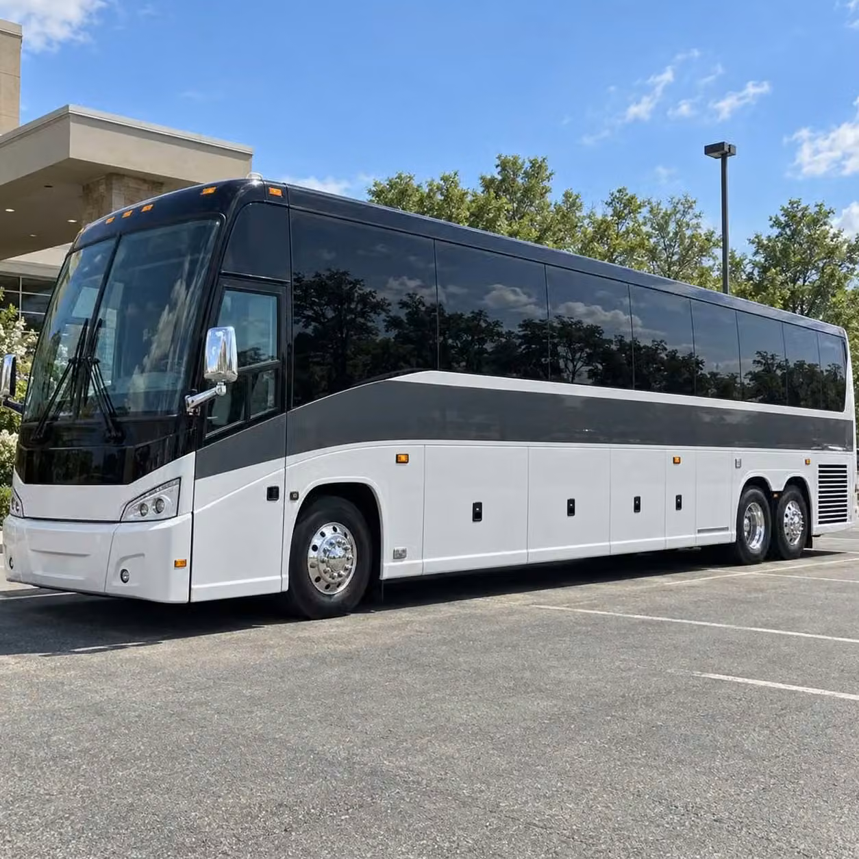 benton shuttle bus services to dickey stephens park