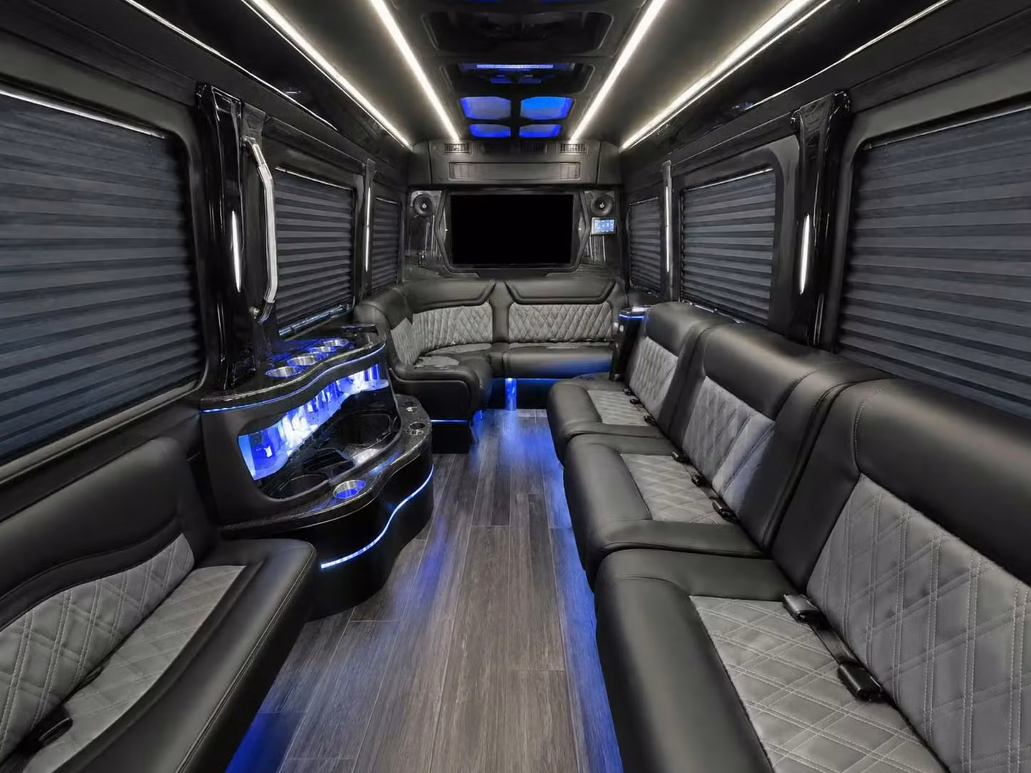 benton tour buses and airport transfers for performing artists and bands